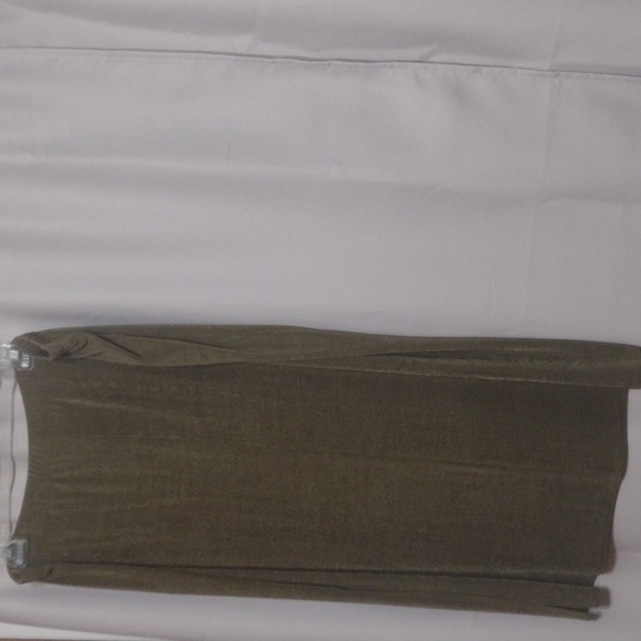 Woman's Kathie Lee Maxi Skirt - Picture 2 of 5